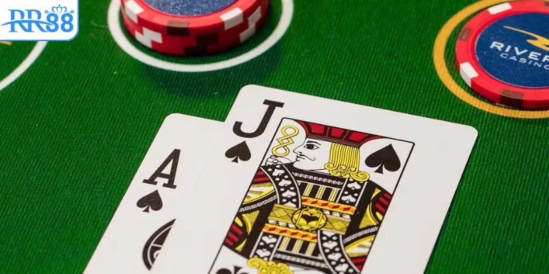 Các hành động Hit, Stand, Double và Split trong ván blackjack
